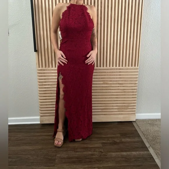 sachin and babi light blue dress Fame and Partners Women's Lace Halter Slit Gown (6, Burgundy)